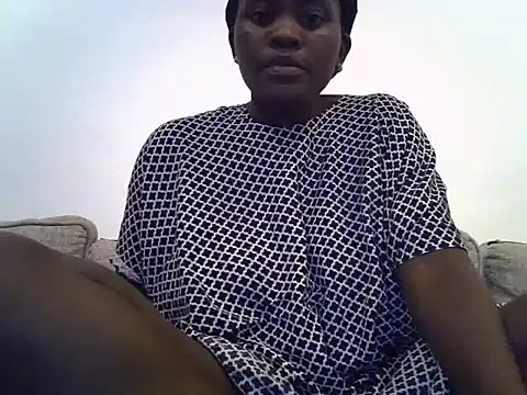 Hotty-booty1 online show from 06-12-26, 05:43