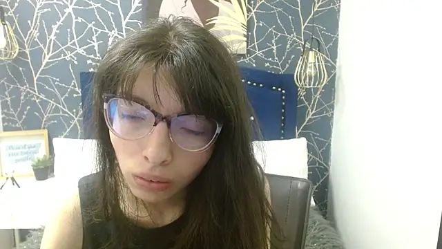 Snapshot of Allyshon_ chatting on 05-26-26, 07:45 Allyshon online show from 05-26-26, 07:45