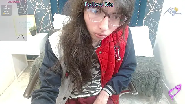 Snapshot of Allyshon_ chatting on 05-28-26, 08:26 Allyshon online show from 05-28-26, 08:26