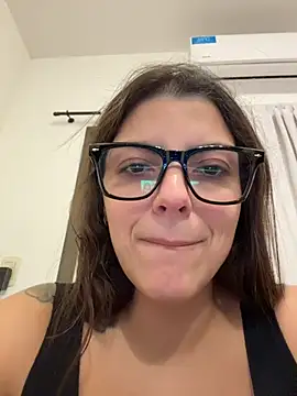 lilylovelesss online show from 07-02-26, 10:05