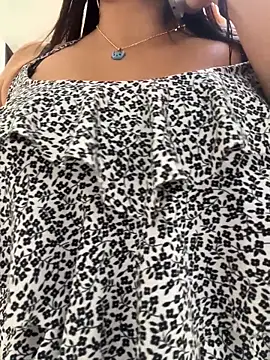 Snapshot of TAMMYBLACKK chatting on 06-20-26, 10:26 TAMMYBLACKK online show from 06-20-26, 10:26