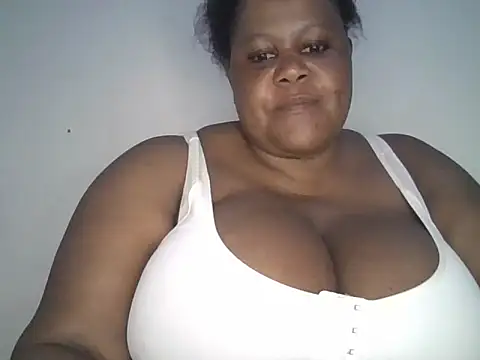 Snapshot of Sexy_boobiess chatting on 05-23-26, 07:57 Sexy boobiess online show from 05-23-26, 07:57