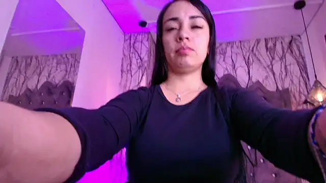 Queen Nyxx online show from 06-02-26, 02:33