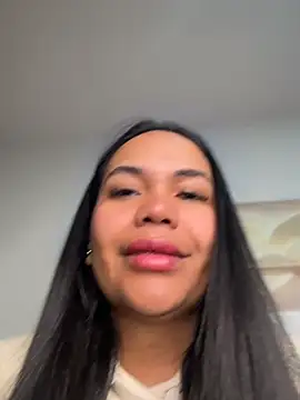 Snapshot of NoahJade chatting on 07-14-26, 10:09 NoahJade online show from 07-14-26, 10:09