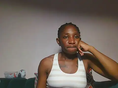 Hornycammy23 online show from 06-30-26, 07:52