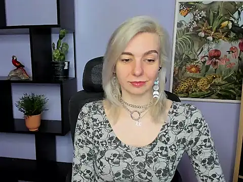 velvetanne online show from 05-20-26, 06:21