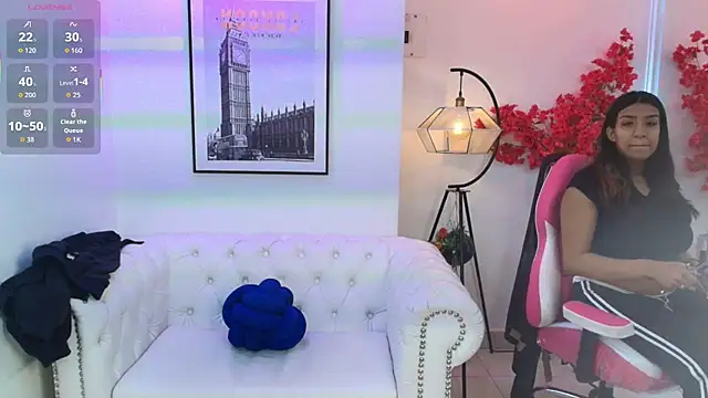 Stephany triana online show from 05-26-26, 03:37