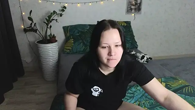 Tori cute online show from 05-31-26, 12:38