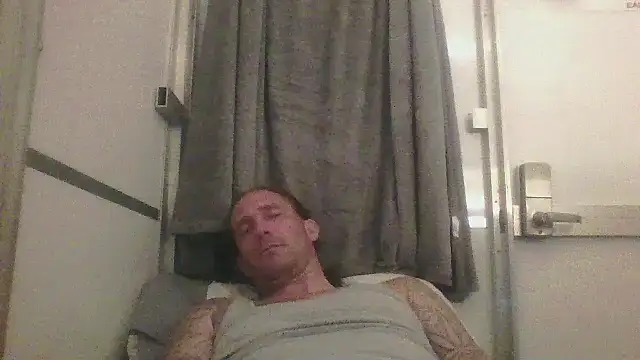 brazybooty92 online show from 06-13-26, 08:45