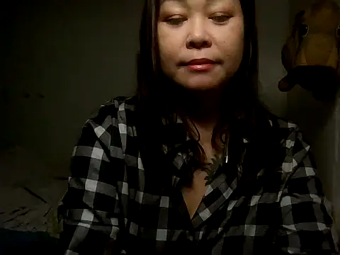 Snapshot of OliviaDreame chatting on 05-21-26, 06:11 OliviaDreame online show from 05-21-26, 06:11