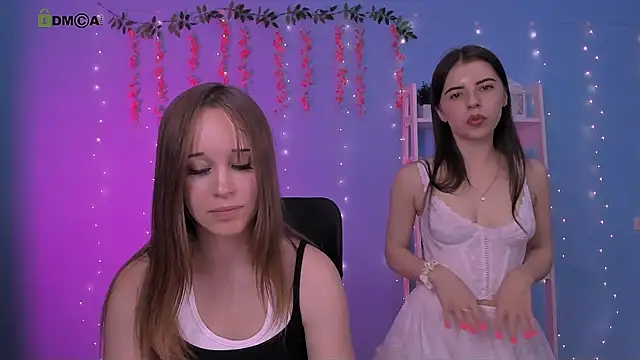lyra desire online show from 06-25-26, 07:30