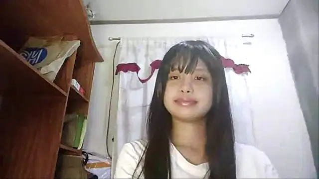 annawicket online show from 05-19-26, 01:29