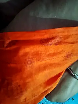 Snapshot of ritu4 chatting on 06-20-26, 09:58 ritu4 online show from 06-20-26, 09:58
