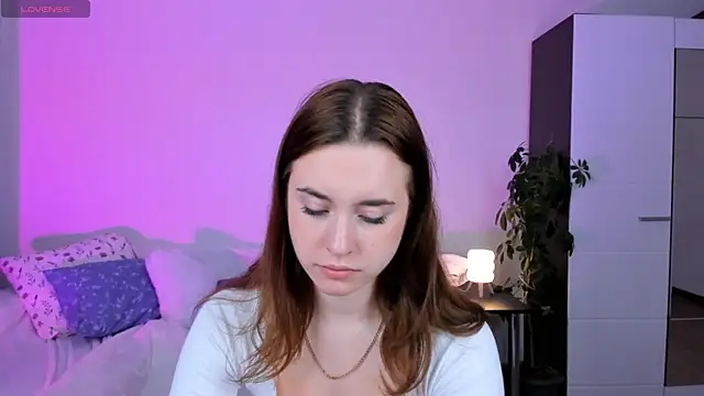 Snapshot of Lilit_Dream chatting on 06-10-26, 03:41 Lilit Dream online show from 06-10-26, 03:41