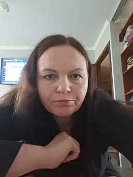 Meri a online show from 06-16-26, 01:44