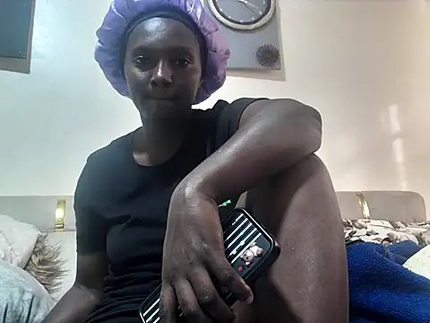 sexyleah25 online show from 07-04-26, 01:59