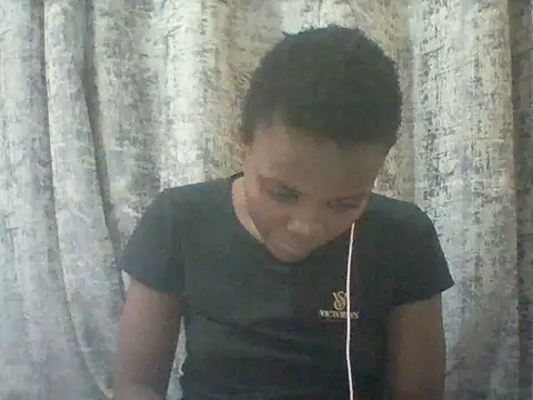 Snapshot of tina_2030 chatting on 06-21-26, 09:37 tina 2030 online show from 06-21-26, 09:37