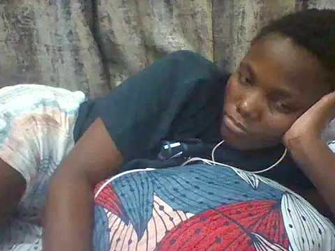 Snapshot of tina_2030 chatting on 06-06-26, 07:41 tina 2030 online show from 06-06-26, 07:41