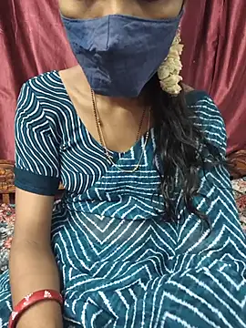 reshma124 online show from 07-06-26, 01:45