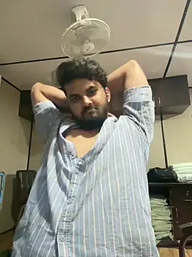 Snapshot of spiral__man007 chatting on 07-19-26, 02:03 spiral man007 online show from 07-19-26, 02:03