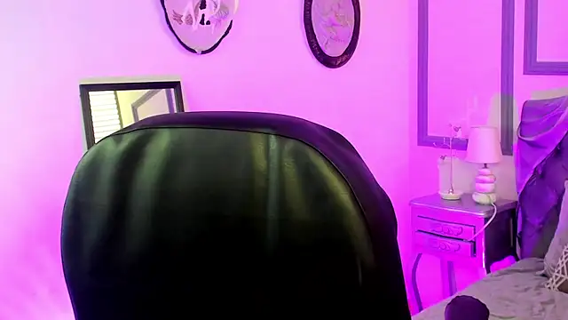 Snapshot of Sabrina_Angel__ chatting on 05-23-26, 01:54 Sabrina Angel online show from 05-23-26, 01:54