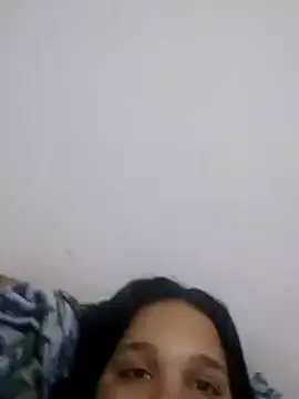 Snapshot of polyanasafa chatting on 06-07-26, 03:01 polyanasafa online show from 06-07-26, 03:01