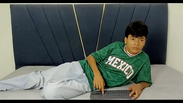 jacob cum23 online show from 06-09-26, 02:18
