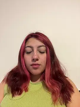 Emma Cut online show from 05-24-26, 09:47