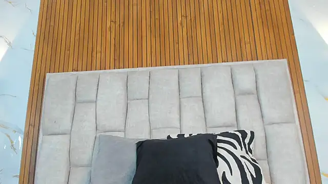 Ivy grayy  online show from 07-02-26, 06:03