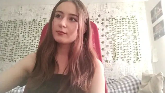 Snapshot of Pollykiss chatting on 06-30-26, 11:10 Pollykiss online show from 06-30-26, 11:10