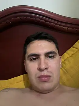 Snapshot of Chepe0302 chatting on 06-25-26, 04:54 Chepe0302 online show from 06-25-26, 04:54