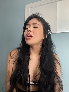 FERNANDAXX  online show from 05-27-26, 01:40