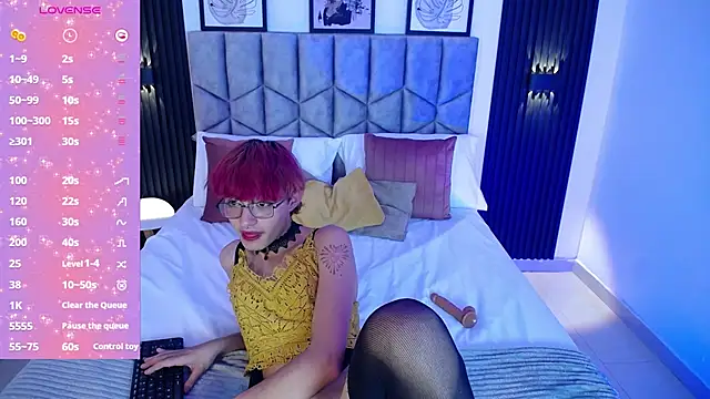 Snapshot of venus_999 chatting on 05-23-26, 09:36 venus 999 online show from 05-23-26, 09:36