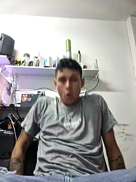 tom latin online show from 06-06-26, 02:28