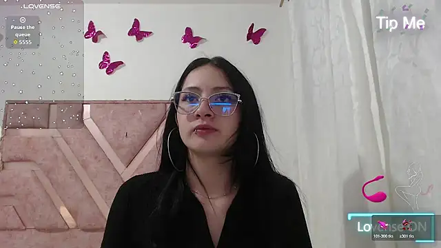 Snapshot of Angel-Hott_ chatting on 07-02-26, 04:07 Angel-Hott online show from 07-02-26, 04:07
