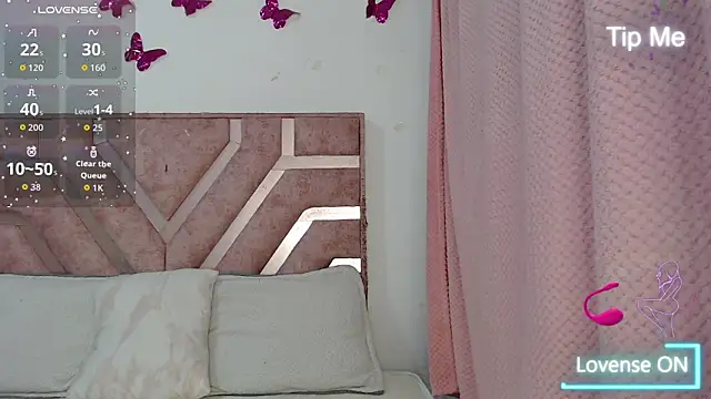 Snapshot of Angel-Hott_ chatting on 06-04-26, 02:38 Angel-Hott online show from 06-04-26, 02:38