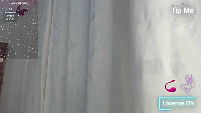 Snapshot of Angel-Hott_ chatting on 05-29-26, 03:12 Angel-Hott online show from 05-29-26, 03:12