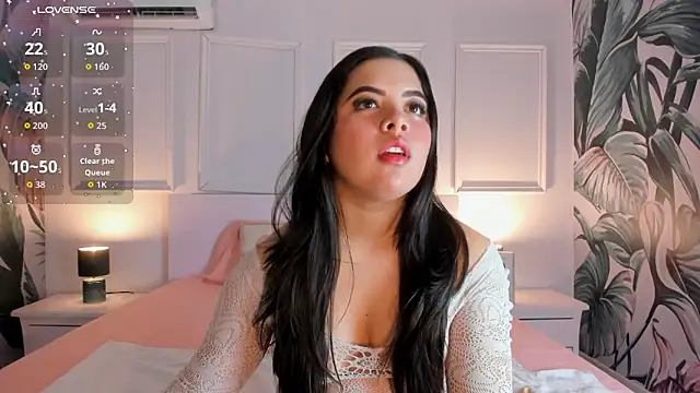 Isabella Rios  online show from 05-22-26, 12:25