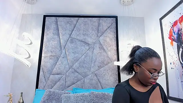 ZoeBrowns online show from 06-03-26, 11:33