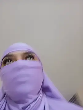 Samira 1 online show from 06-13-26, 08:40