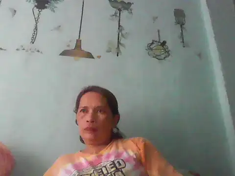 momshe2026 online show from 06-19-26, 07:47