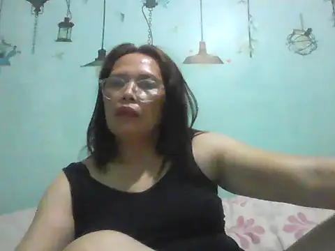 momshe2026 online show from 05-30-26, 08:03
