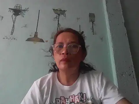 momshe2026 online show from 05-30-26, 07:58