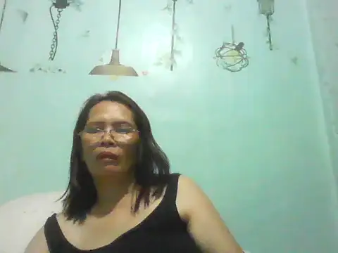 momshe2026 online show from 06-08-26, 01:22