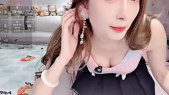 Snapshot of qiqi520ya chatting on 06-24-26, 03:32 qiqi520ya online show from 06-24-26, 03:32