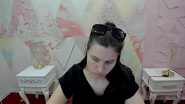 Cenny love online show from 05-20-26, 09:17