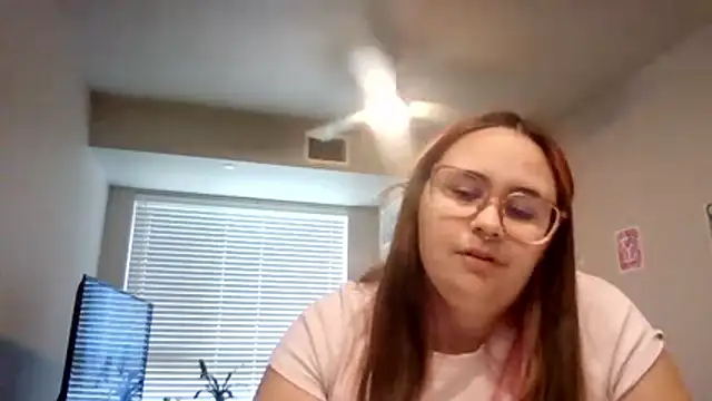 Midnight Riott online show from 05-27-26, 11:34