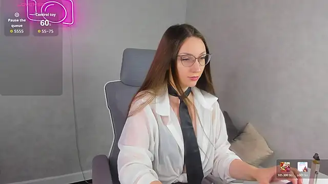 Snapshot of Alexa_Carte chatting on 07-15-26, 03:35 Alexa Carte online show from 07-15-26, 03:35