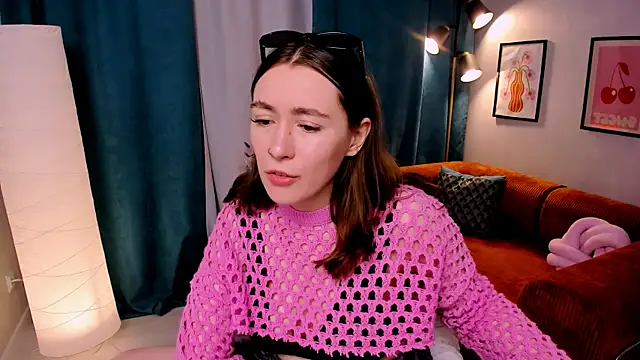 Snapshot of polly_pop_ chatting on 07-05-26, 02:27 polly pop online show from 07-05-26, 02:27