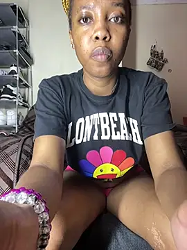 Sweet Linah1 online show from 06-25-26, 02:33